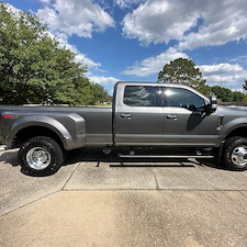 Does-Your-Truck-Still-Turn-Heads-or-Just-Haul-Dust-Ford-F-350-Detailed-in-Orlando-FL 7